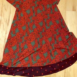 LuLaRoe Medium Carly Christmas colors